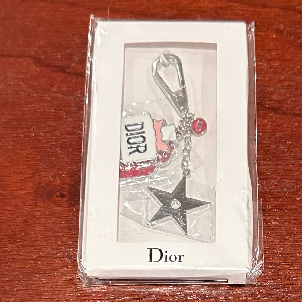 Dior Clover Charm Package New
